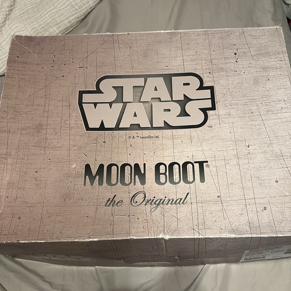 Star Wars limited edition moon boots - Picture 6 of 8
